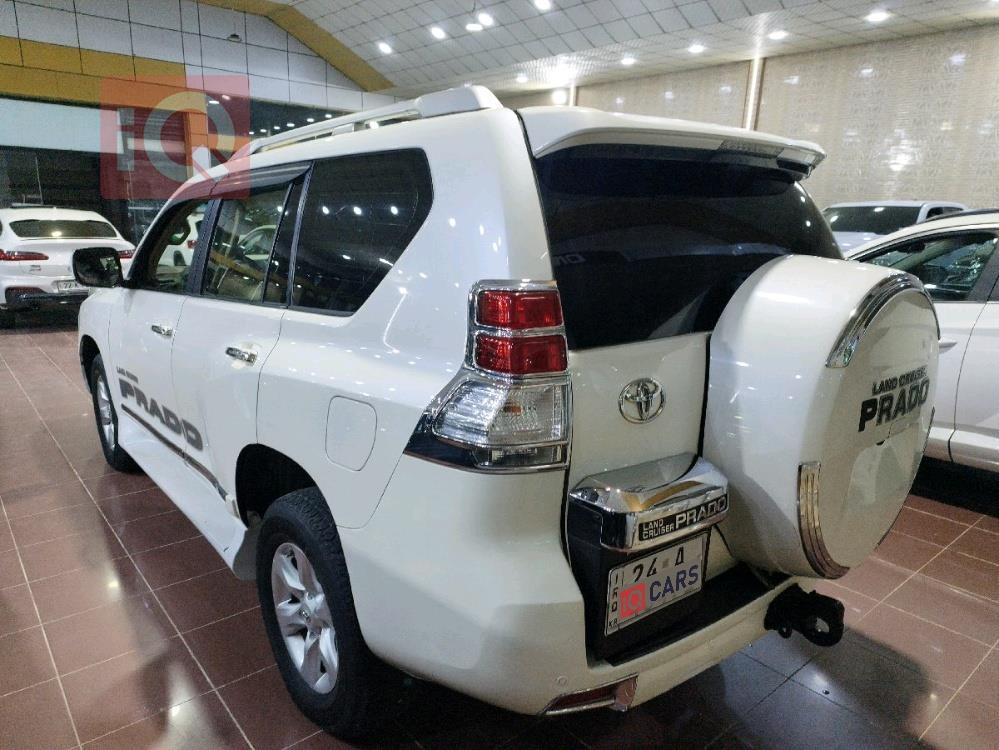 تويوتا لاندكروزر برادو